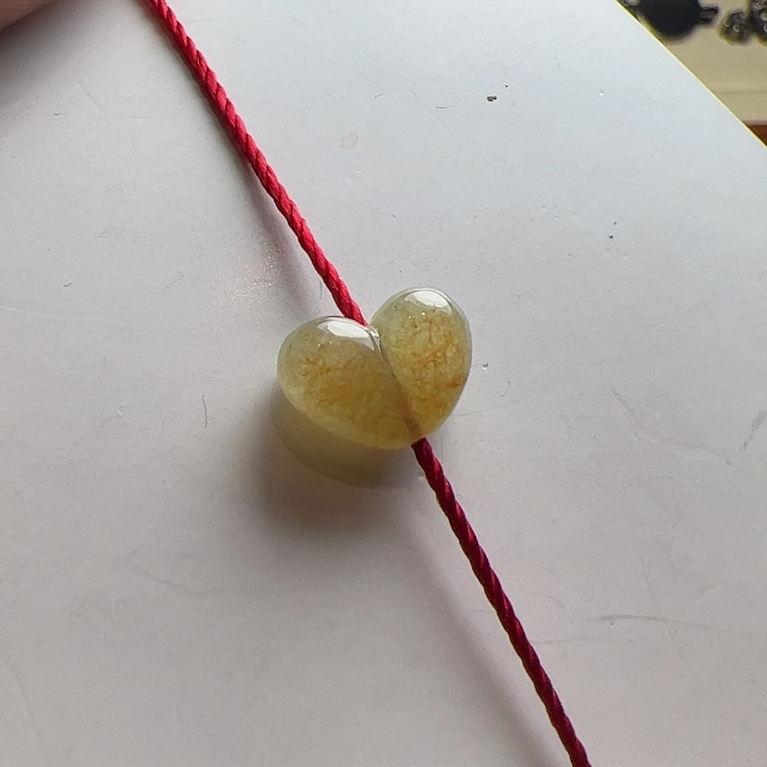 翡翠散珠小屁桃翡翠