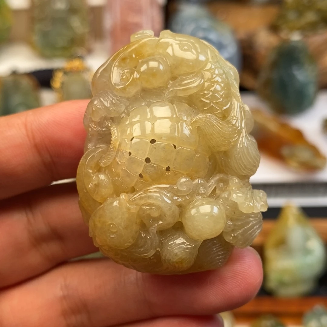 颈饰未镶嵌翡翠缅甸天然翡翠连年有余