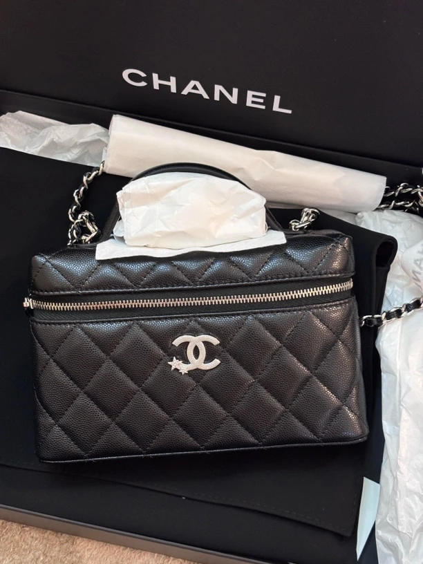未使用 Chanel/香奈儿 澳海贝/chanel/25b星星lp化妆盒国专现货