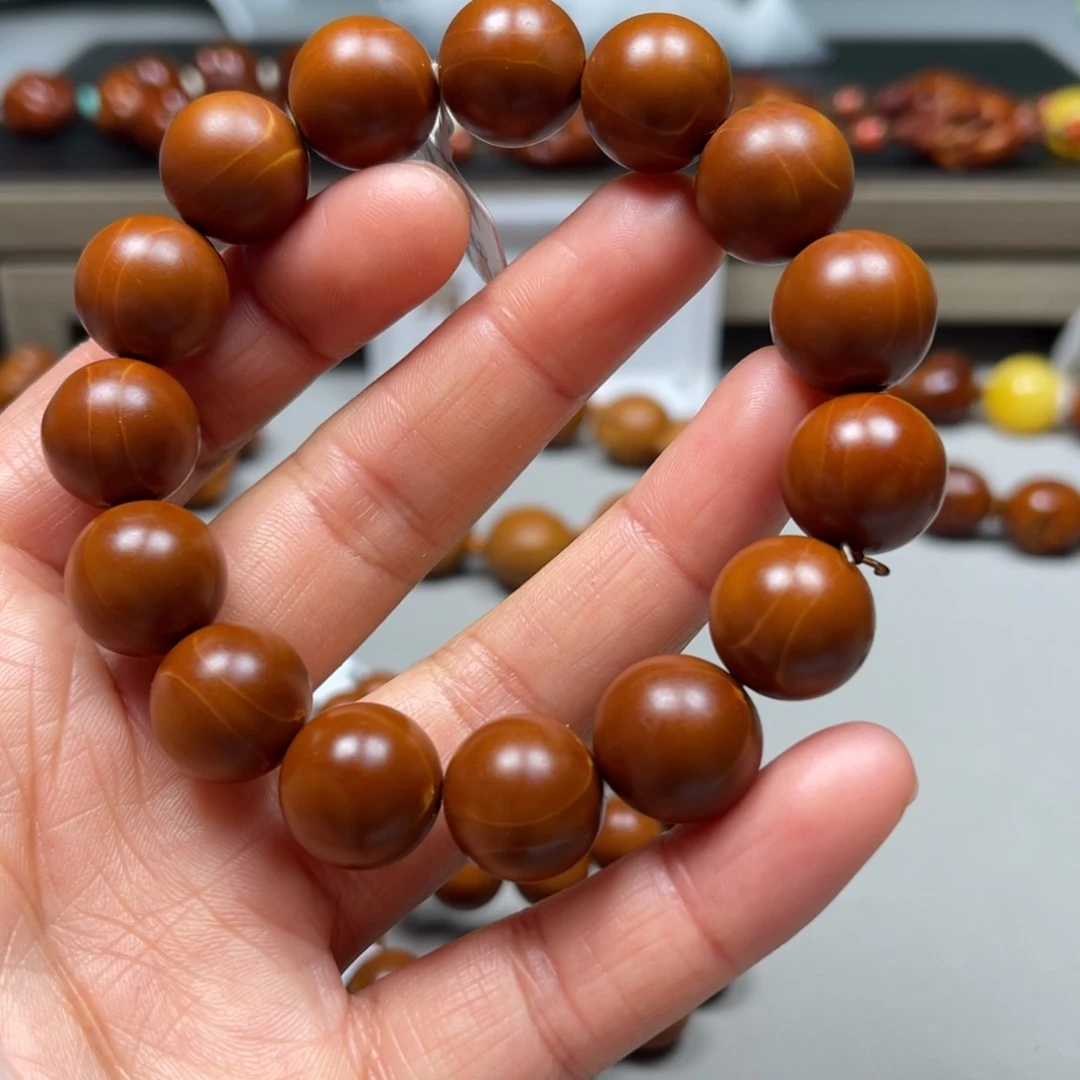 吊坠橄榄核正圆铁核1.45