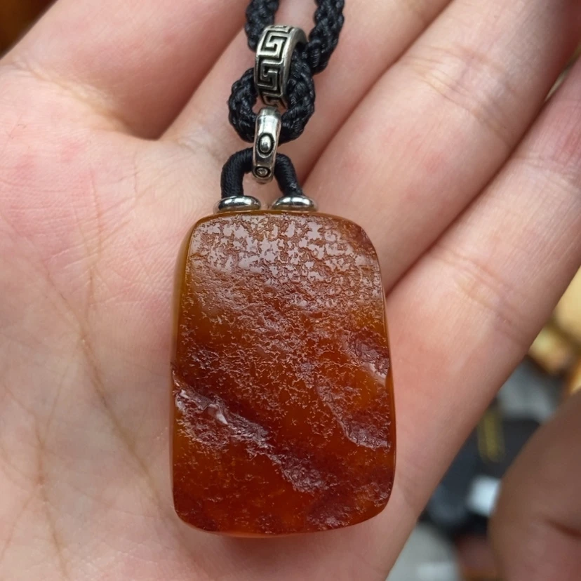 【闪购商品】未镶嵌吊坠(赠链)琥珀