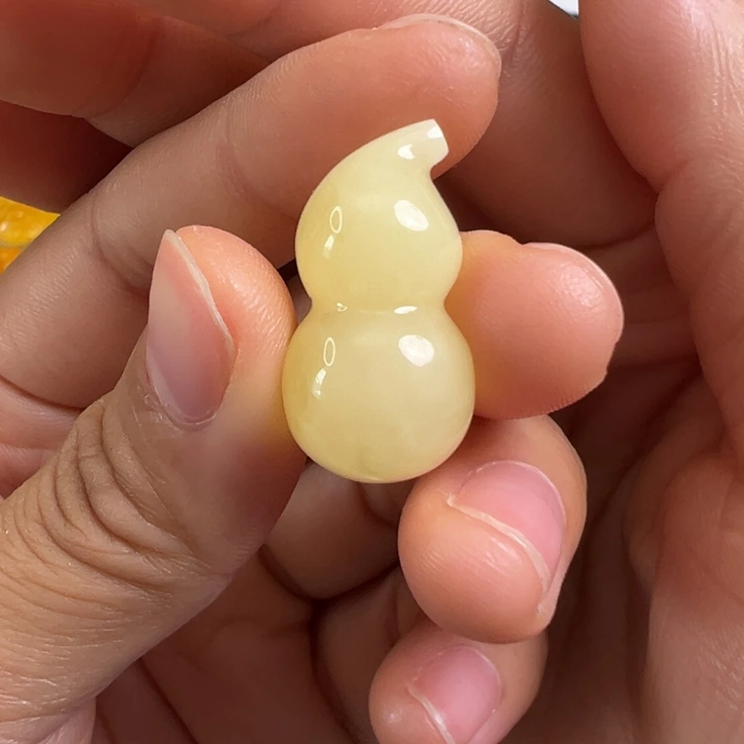 蜜蜡未镶嵌裸石蜜蜡