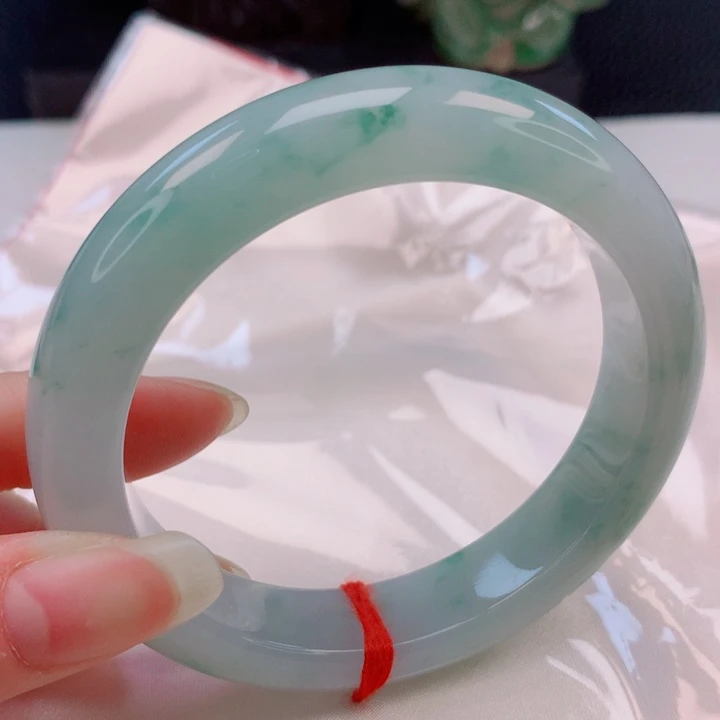 未镶嵌手镯翡翠56圈