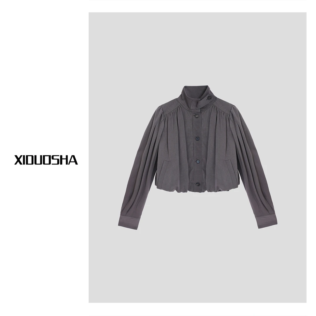 XIDUOSHA/喜朵莎小众设计底边抽褶立领长袖欧货单排扣外套XDS1131