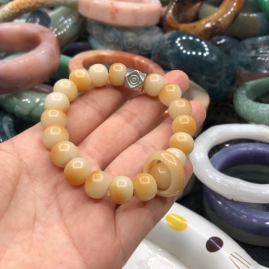 未镶嵌石英质玉珠宝半成品32