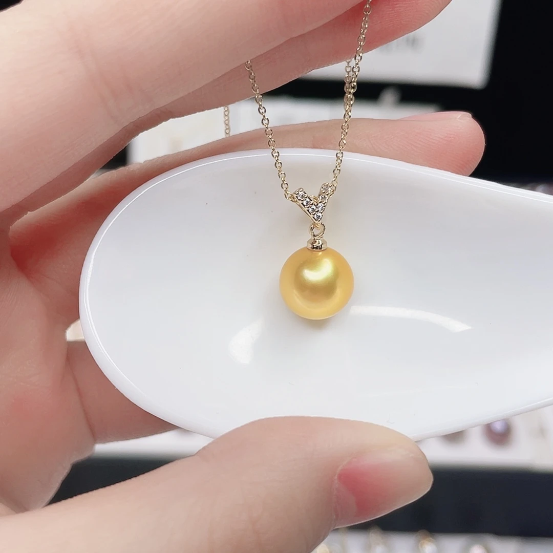 淡水珍珠吊坠(赠链)合金