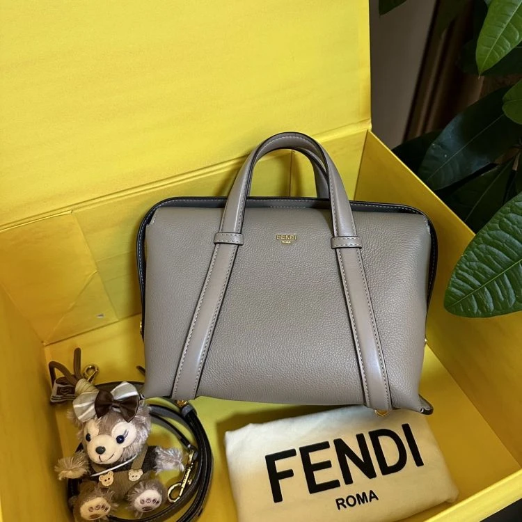 99新/芬迪/单肩包/C8853613328/[251227SSS]