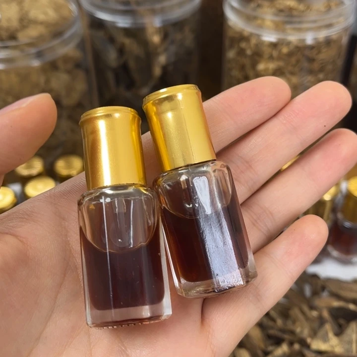 兰***琢绿奇楠沉香绿奇楠高油精油俩瓶5克装一瓶