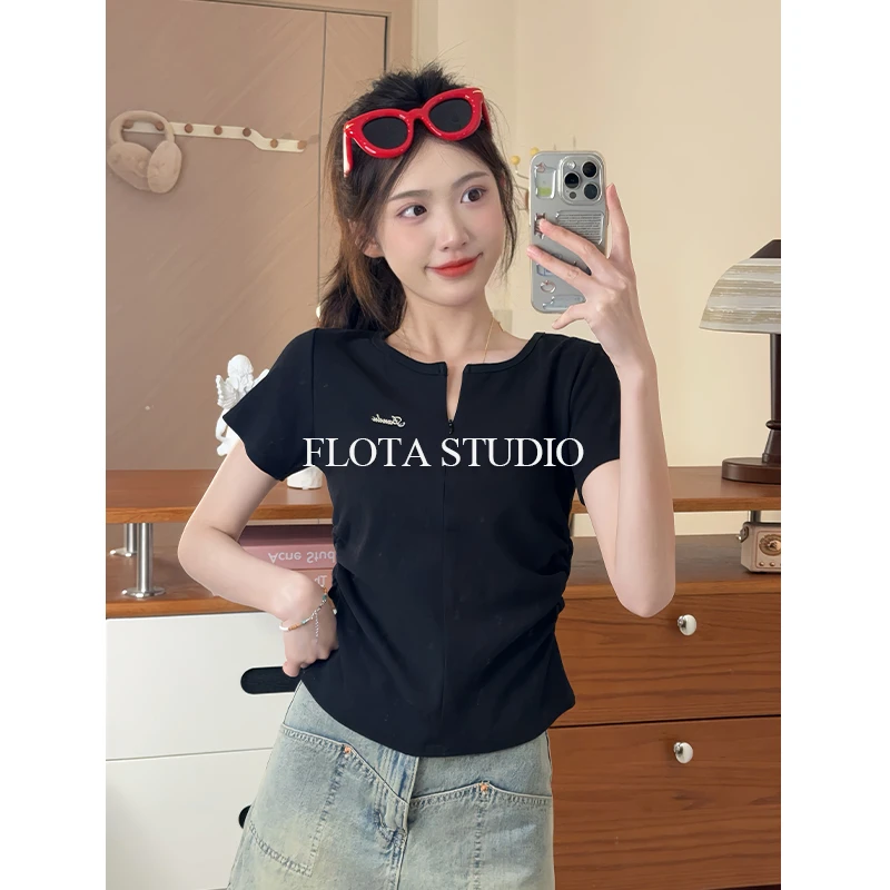 【flota】半开拉链修身捏褶短袖T恤女立体钢标气质简约上衣1234