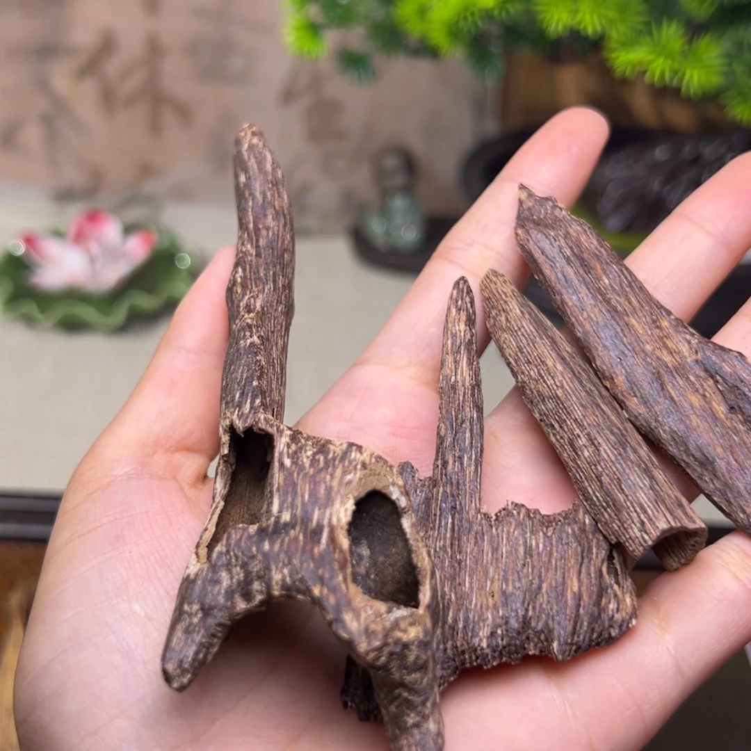 沉香碎屑沉香海南尖峰岭黑油老料10克