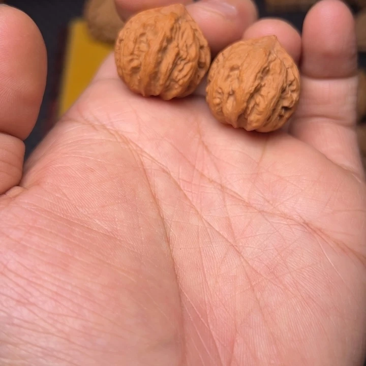 吊坠文玩核桃八棱