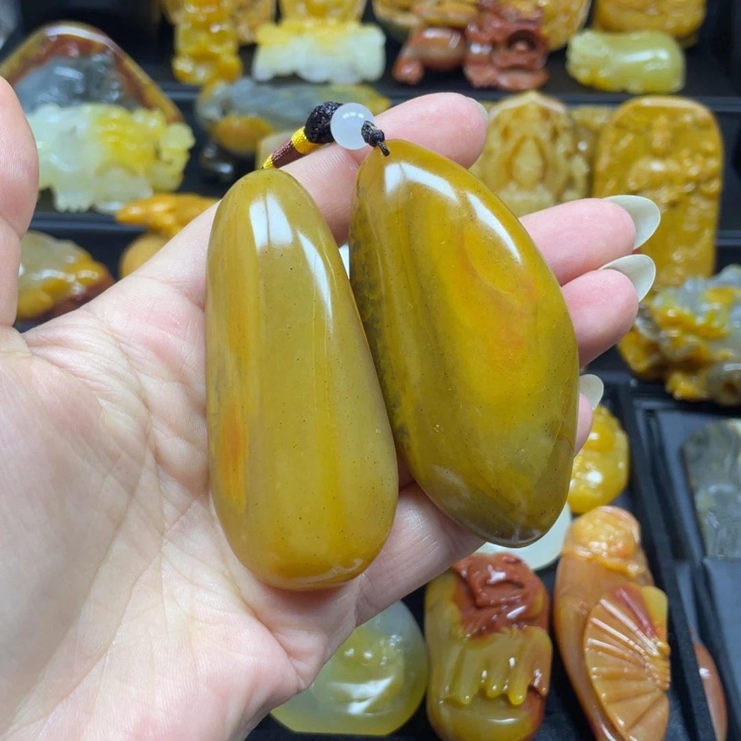 石英质玉（黄龙玉）未镶嵌吊坠(不含链)