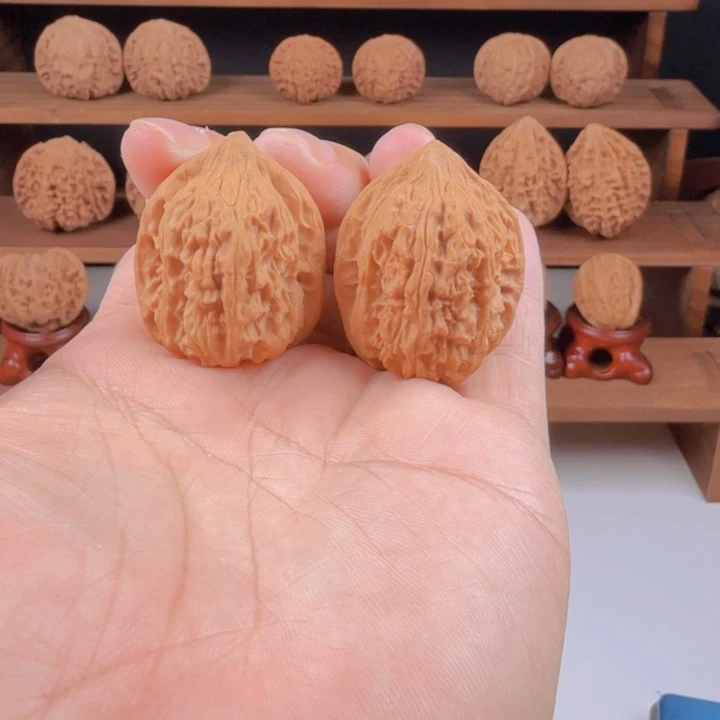 手串文玩核桃野生鸡心31/32/38