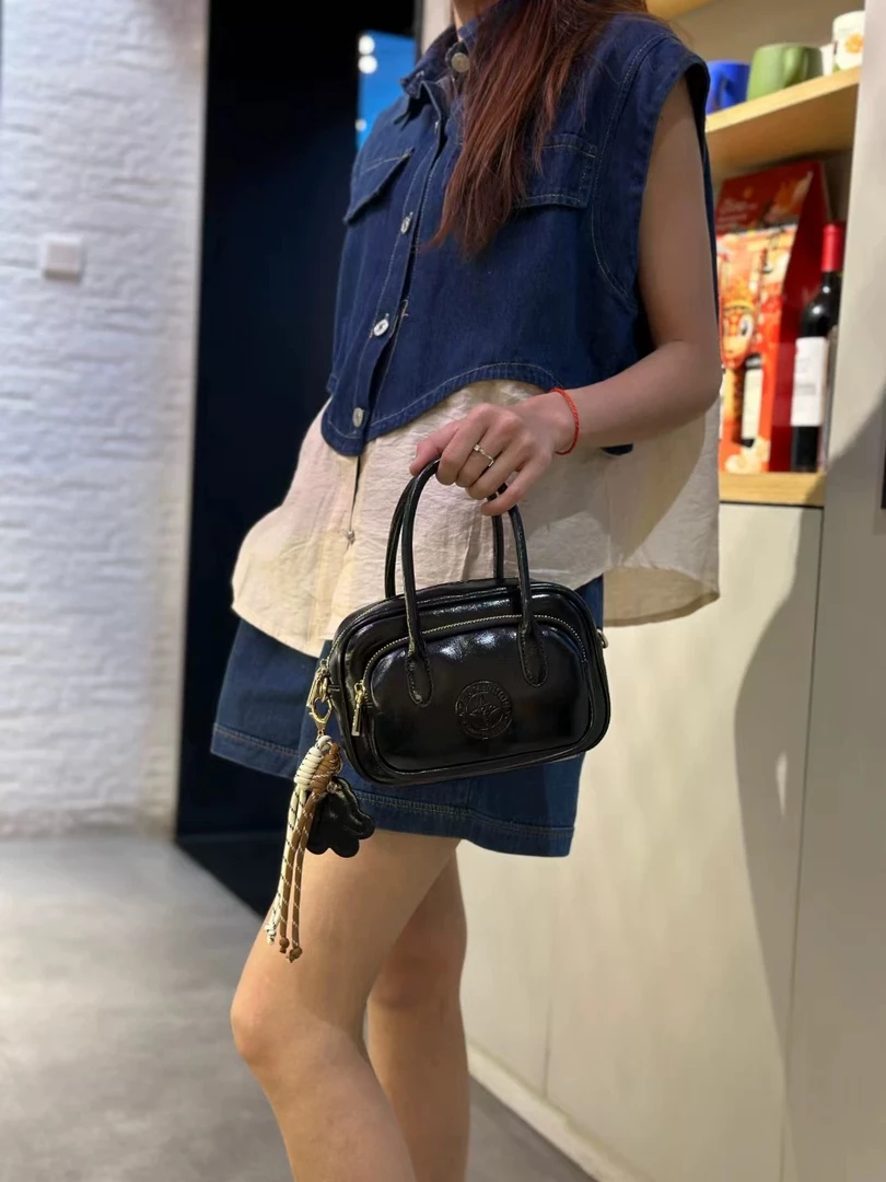 【工厂直销】1015新款时尚简约手提单肩斜跨女包A4-13