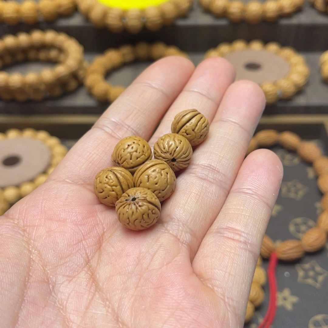 桃核手串+奶豆单籽