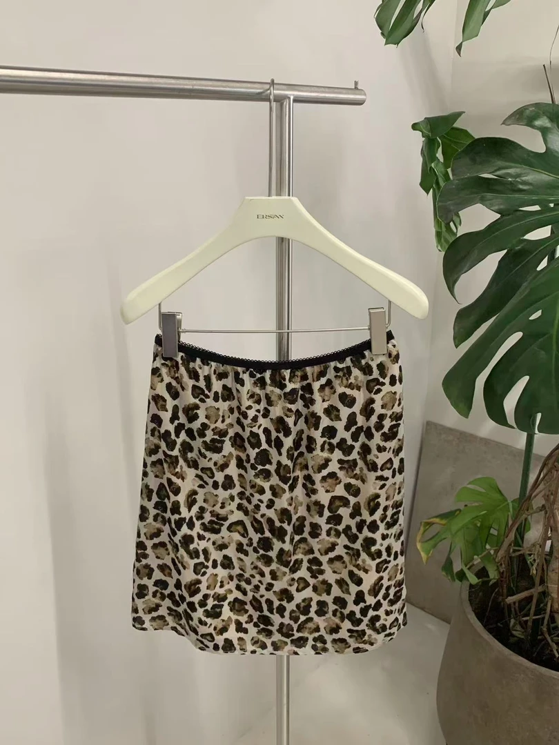 温柔瑶-Ersan#“100人丝”豹纹半裙#7570（裙长48cm 腰围66）【福福】