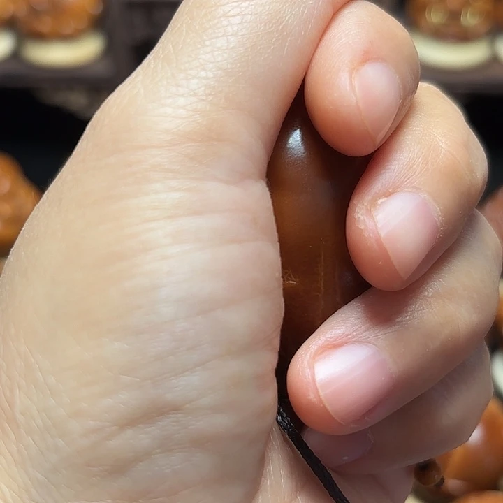 手串/手链橄榄核美女蝴蝶单