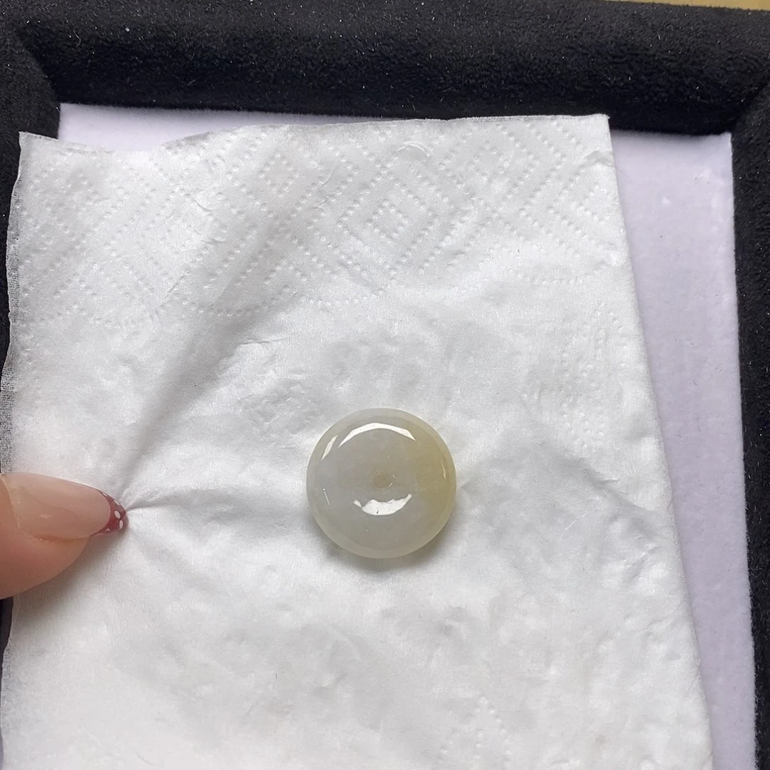 翡翠未镶嵌颈饰缅甸A货翡翠