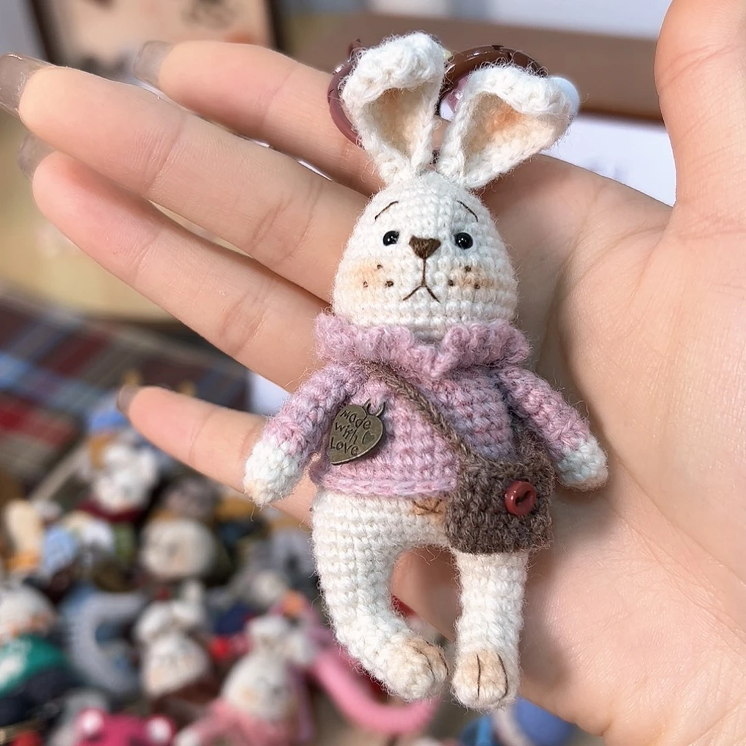 针织品手工钩织玩偶兔兔