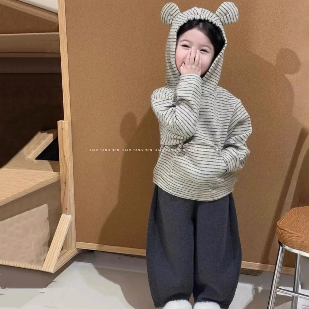 女童春秋套装新款秋季女宝宝可爱耳朵上衣儿童条纹连帽卫衣套装