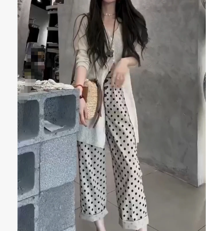 时尚潮流百搭精品女装dgd2621