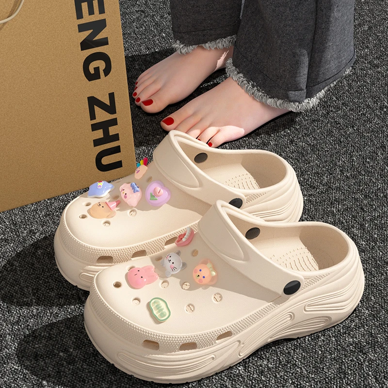 卡通洞洞鞋女款2025新款爆款夏季外穿厚底增高防滑包头凉拖鞋女夏