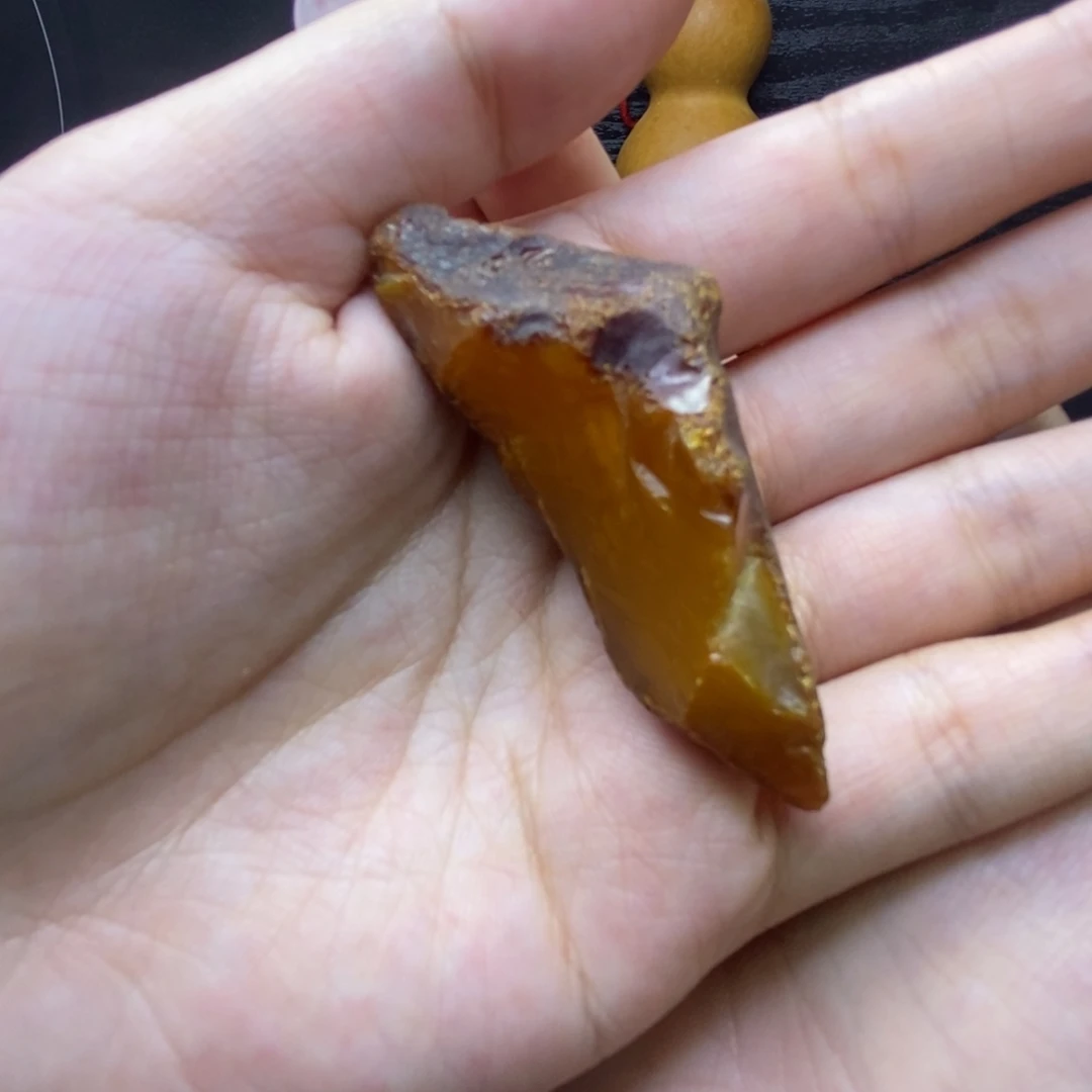 定制琥珀未镶嵌大****n七