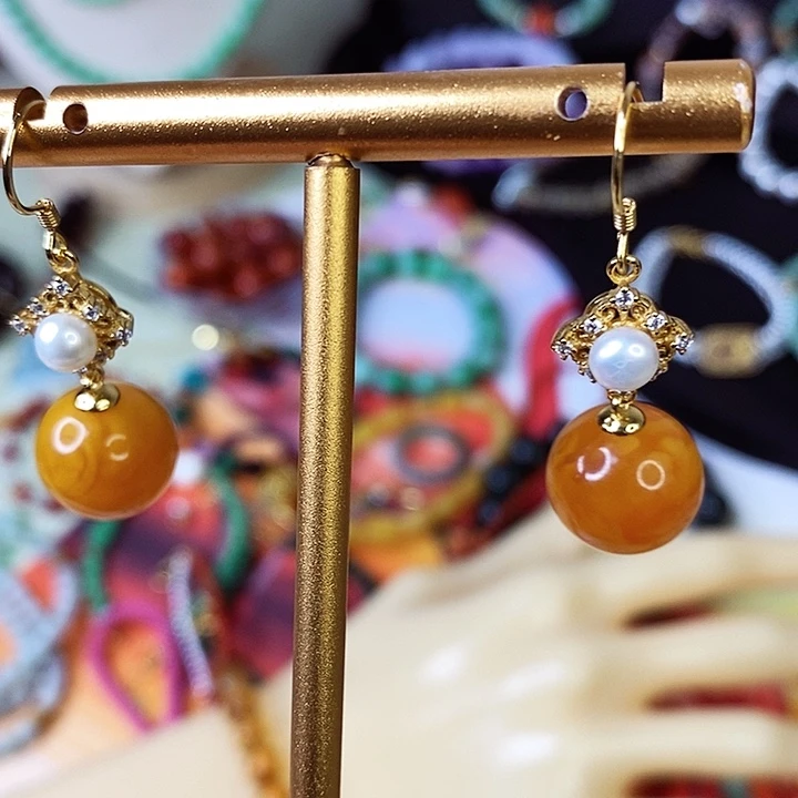 翡翠项圈未镶嵌耳饰