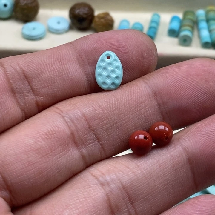 南红玛瑙未镶嵌珠宝奇石