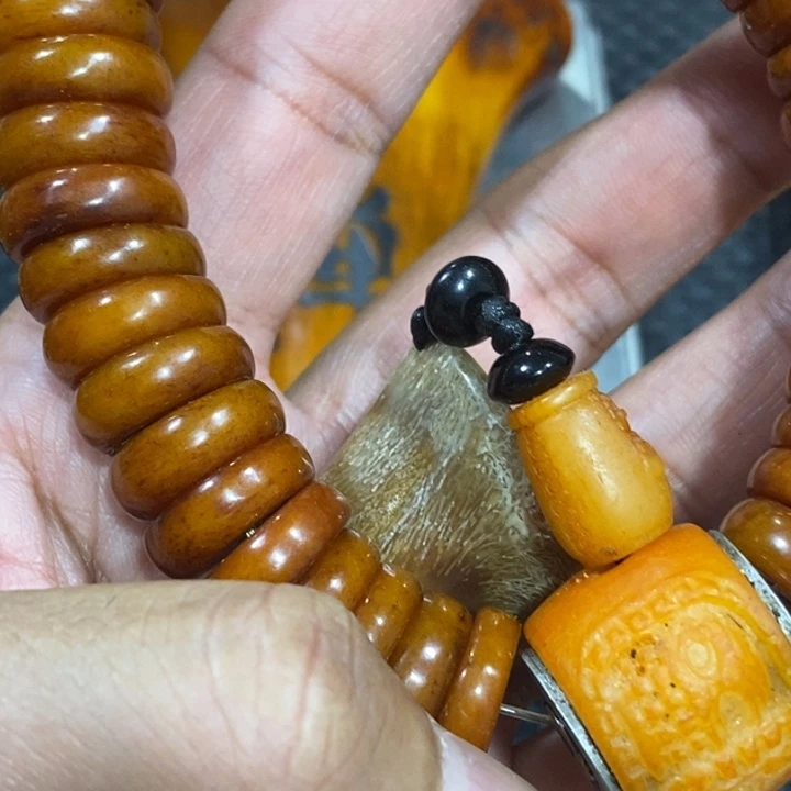 滴血莲花菩提吊坠