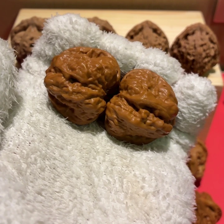 桃核吊坠四开背八条腿蛤蟆头