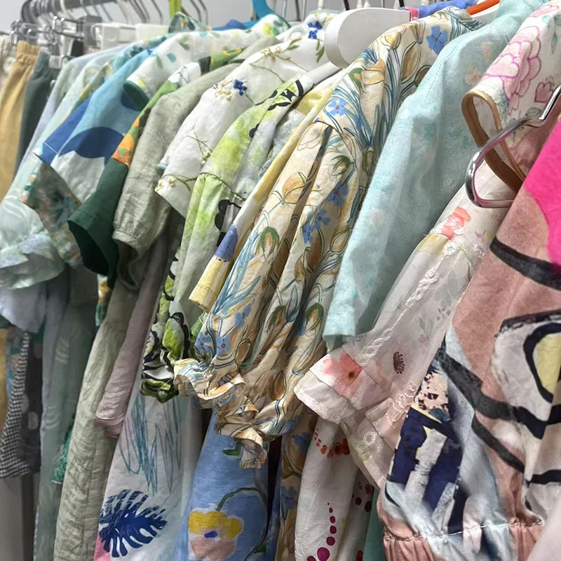 知了童装 打版样衣扣码拍