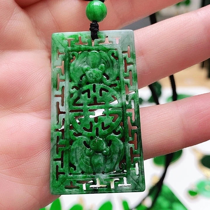未镶嵌翡翠耳饰挂件