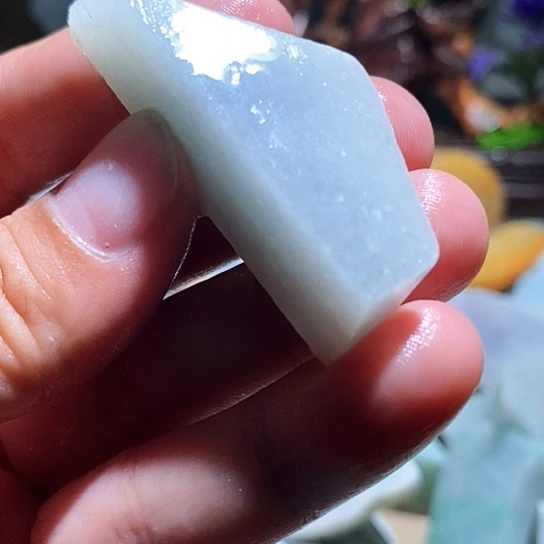 散珠翡翠边角料260