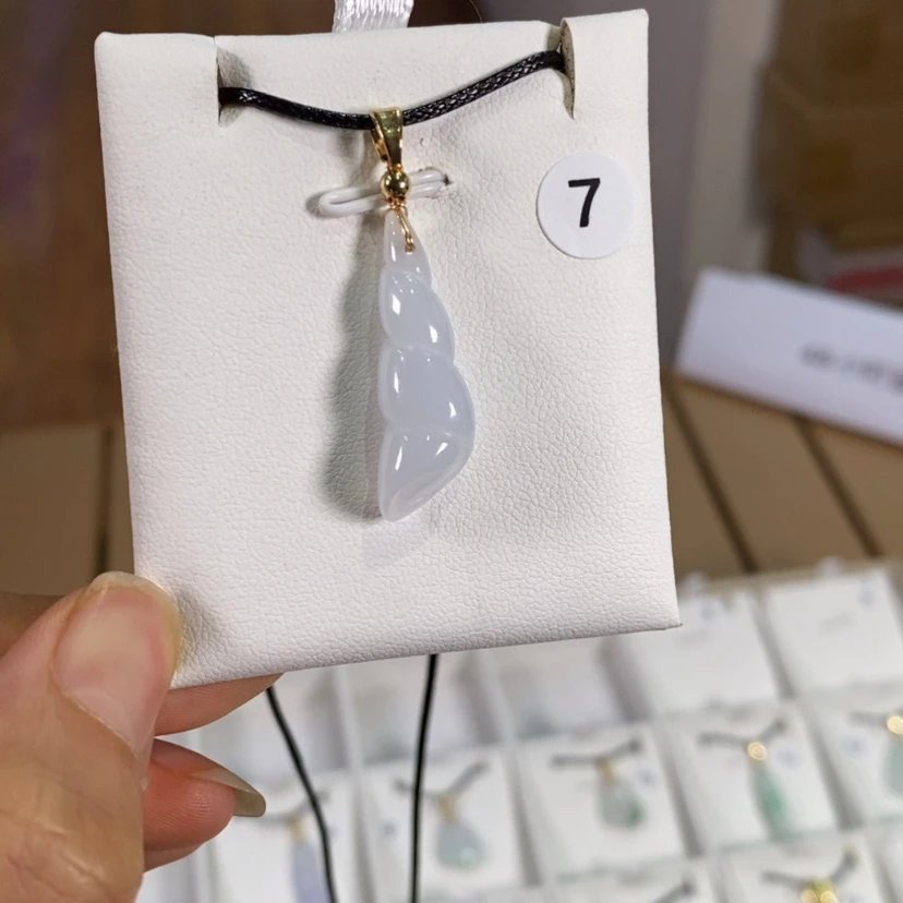 【闪购商品】颈饰未镶嵌翡翠