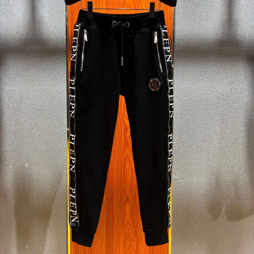 PLIPHPP PLEPN2025秋冬新品 黑武士 潮流时尚高奢棉卫裤男士K5521