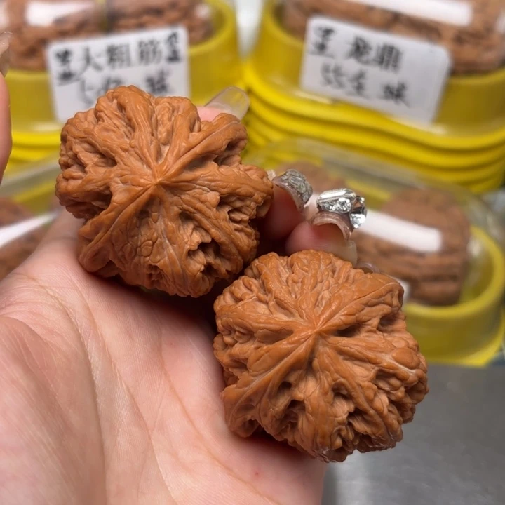 文玩核桃吊坠46-32517-2