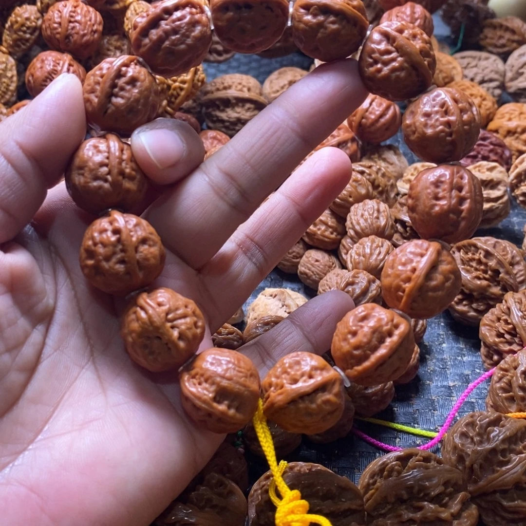 x***r文玩核桃吊坠富甲天下