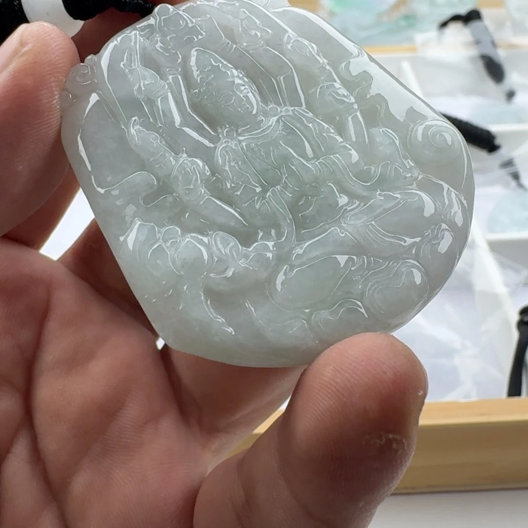 翡翠未镶嵌颈饰天然缅甸A货翡翠