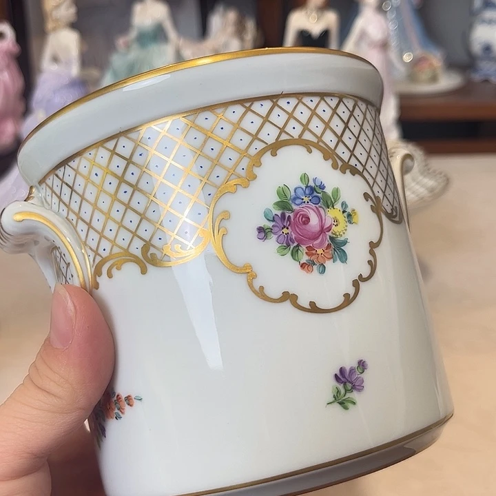 杯欧洲中古瓷器摆件