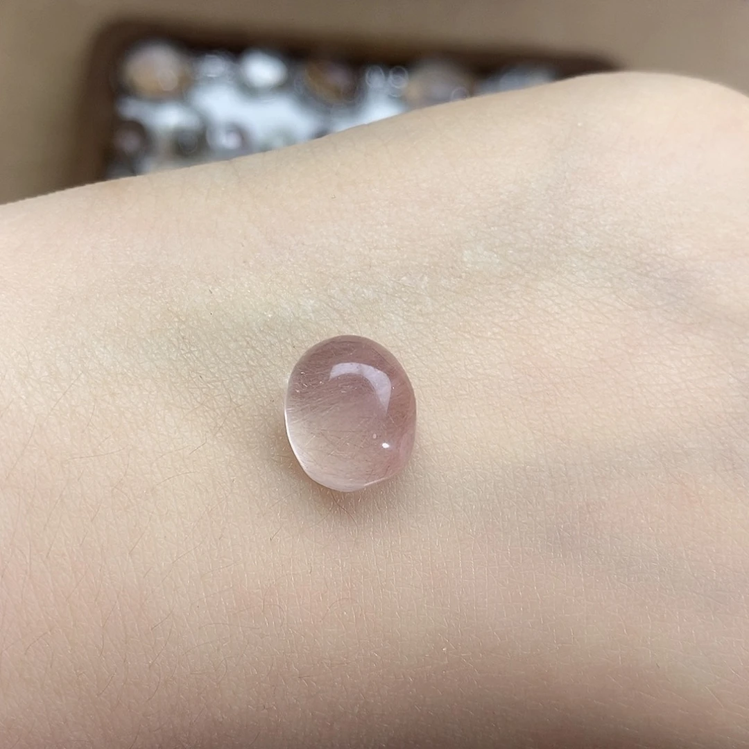 未镶嵌颈饰水晶釜***饼水晶