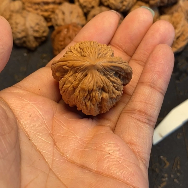 文玩核桃吊坠k*i文玩核桃异形单只