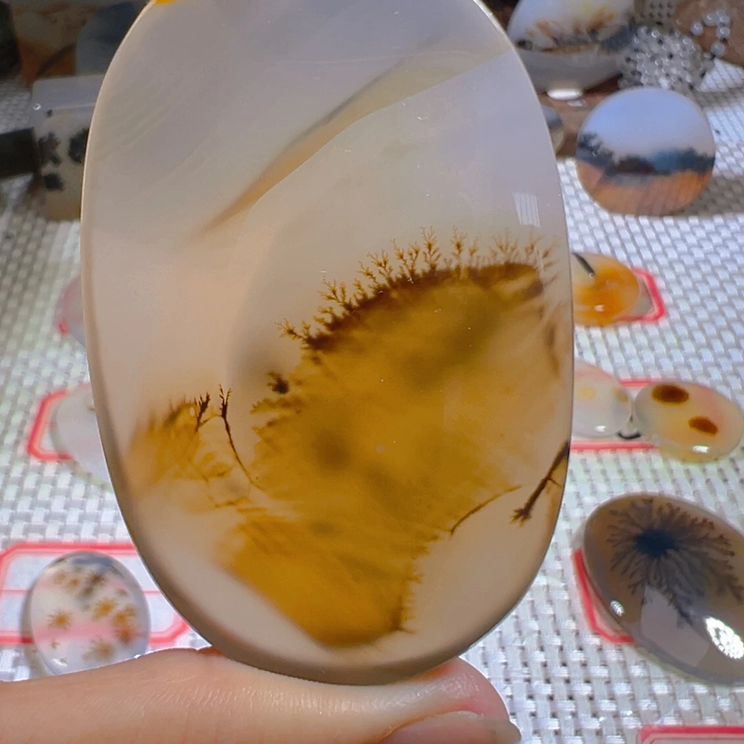 未镶嵌颈饰玛瑙/玉髓