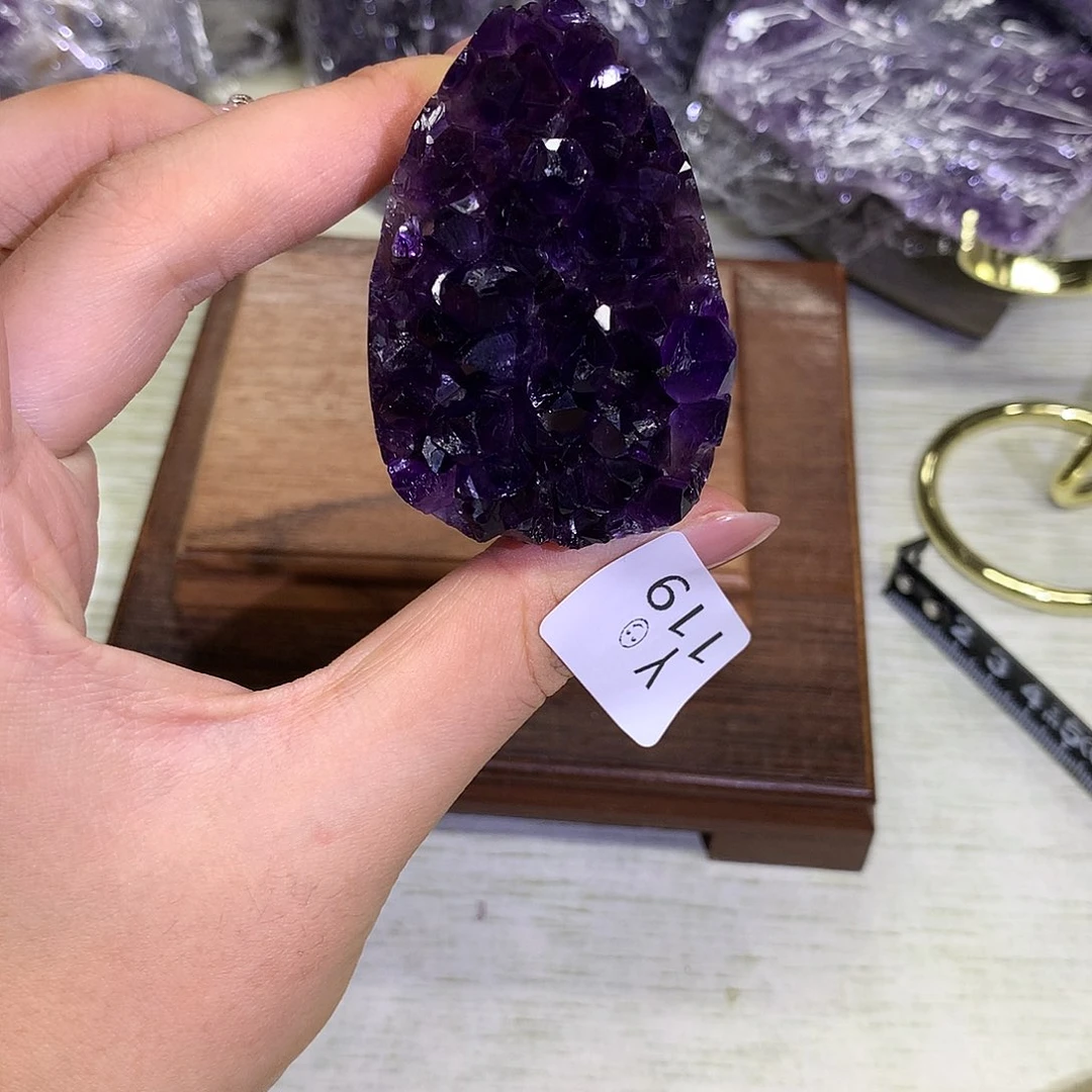 未镶嵌摆件水晶水晶