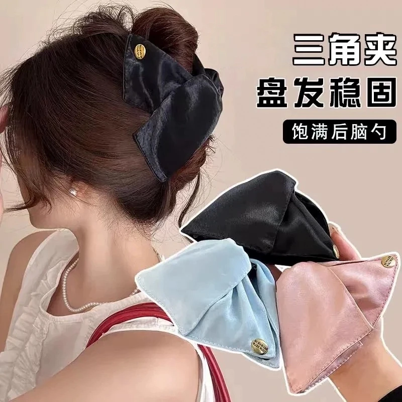 三角夹缎面贝壳蝴蝶结发夹抓夹女新款后脑勺高级感鲨鱼夹百搭发饰