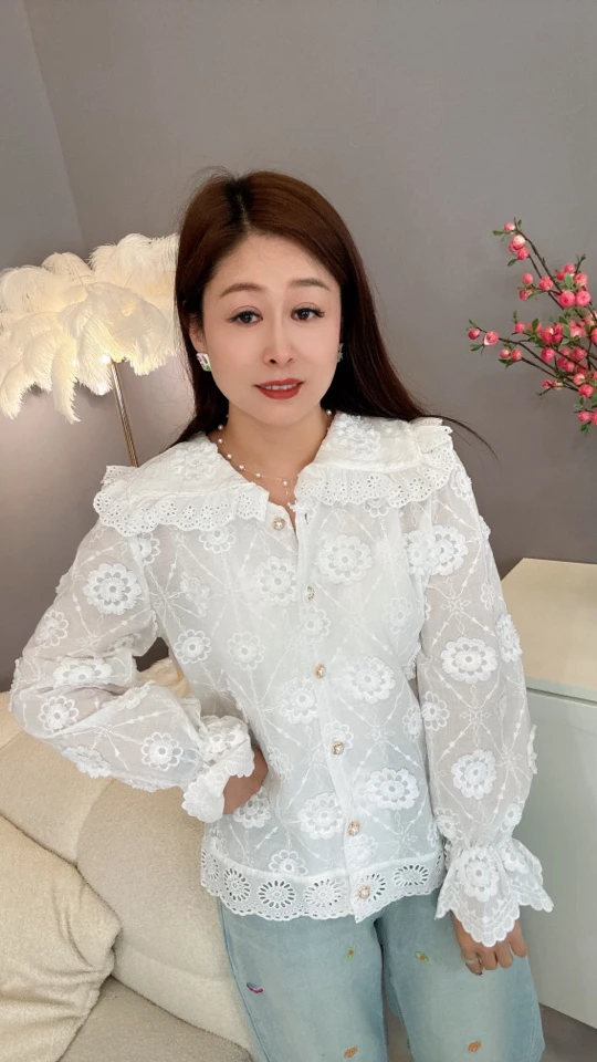 【伟伟专属】韩货 娃娃领太阳花重工衬衣