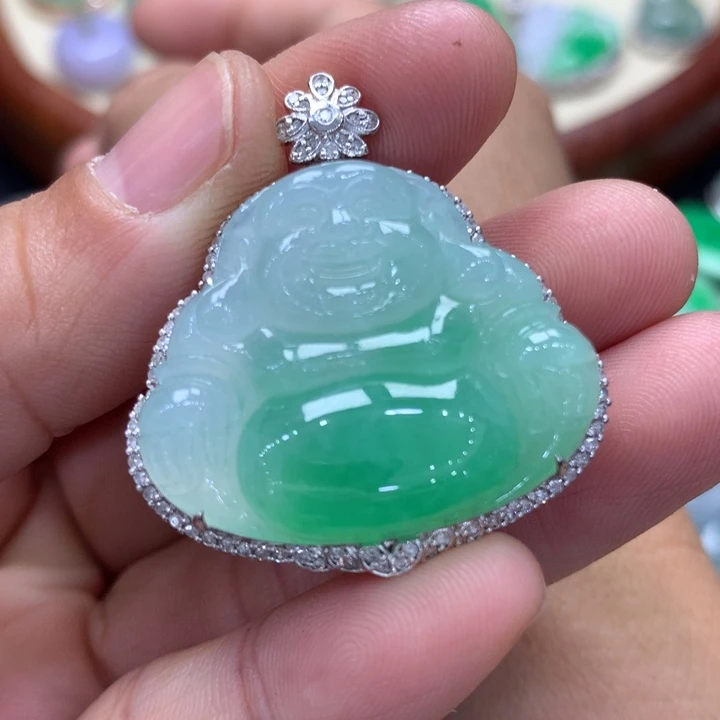 翡翠吊坠(不含链)18K金镶嵌