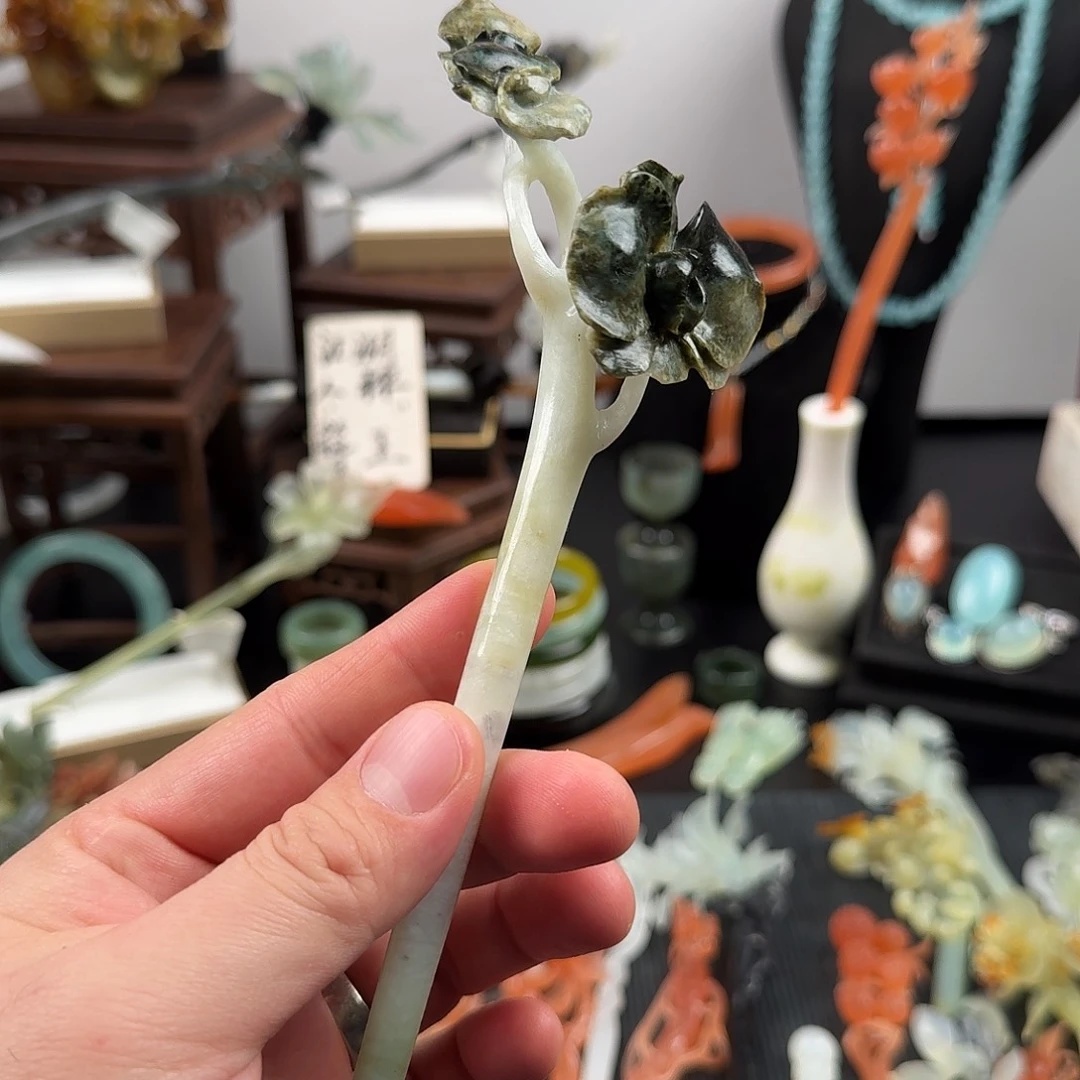 蛇纹石玉未镶嵌发饰