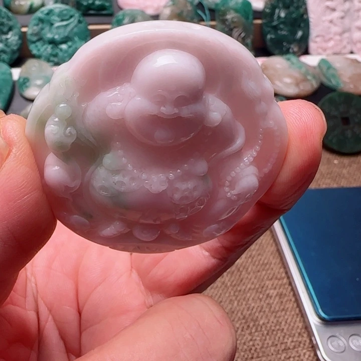独山玉未镶嵌颈饰