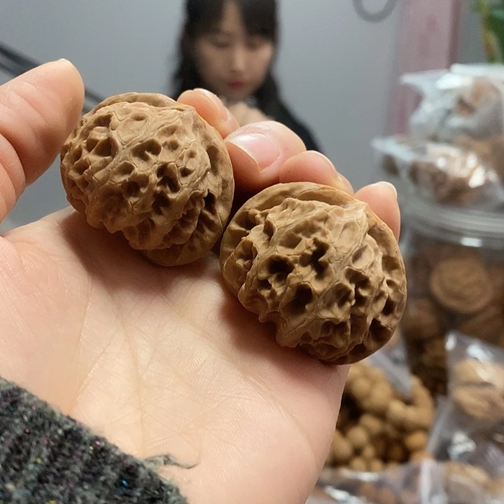 文玩核桃把件40.5宫灯修